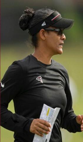 Angela Rowe Selected To Serve As Coaching Fellow With The Chicago Bears